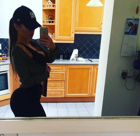 milf masturbation onlyfans art parfait des photos