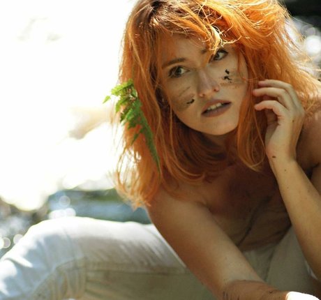 bébé mignon onlyfans libre nu image