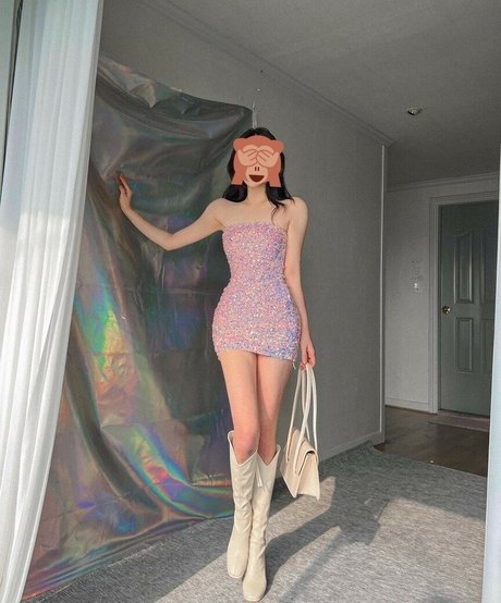 Aurora boots actrice libre galerie