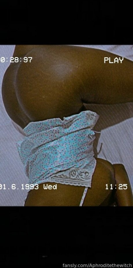 Aphrodite thewitch étoile gratuite collection