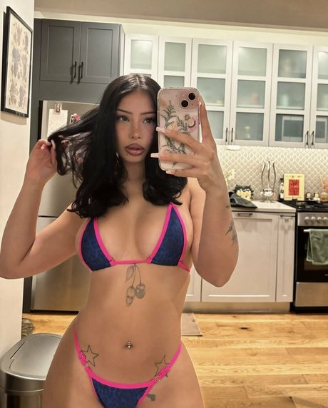 user0010001010 actrice de sexe image