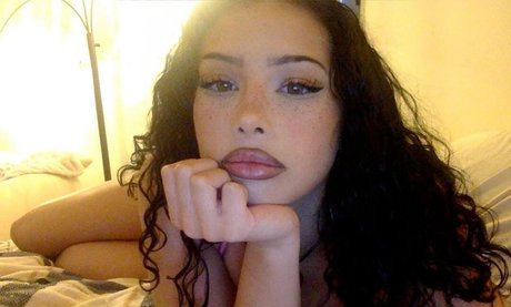 user0010001010 actrice pornographique des photos