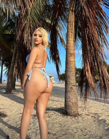 itsmoxieee actrice pornographique photo