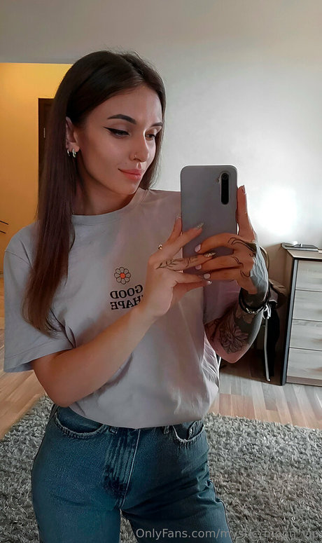 margomistress actrice exclusive collection