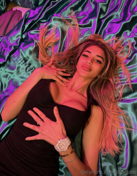 trio ébène onlyfans haute définition érotique collection