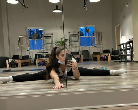 filles webcam onlyfans érotique de haute qualité photo