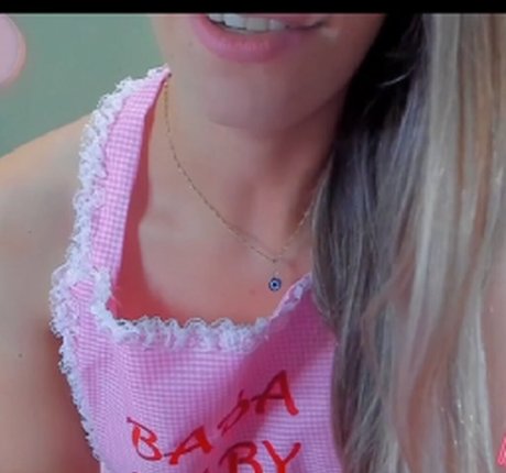 Nayara Stripper modèle de sexe galerie