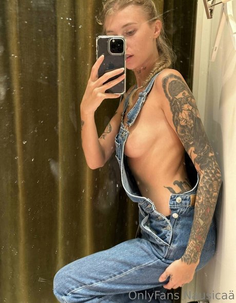 youliakyolner modèle magnifique images