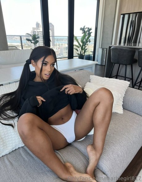 Sophie Vanmeter actrice de nus galeries