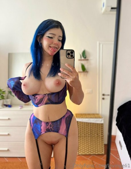 gros seins ébène onlyfans érotique photos