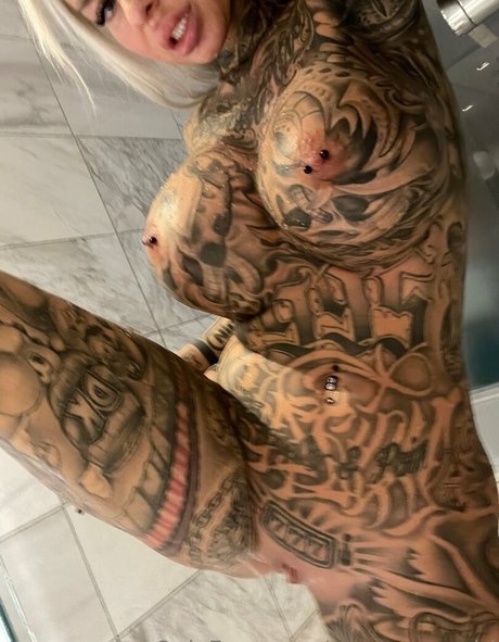 Gymgamergirl modèles nus galeries