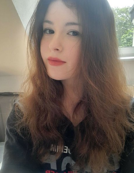 monamariaa modèle pornographique des photos