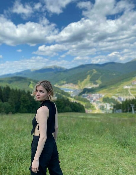 bisexuel mmf onlyfans adulte chaud image