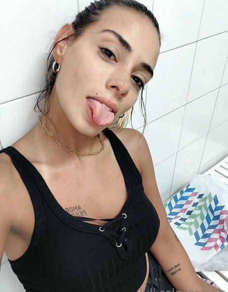 lulisolpfree star du porno hd photo