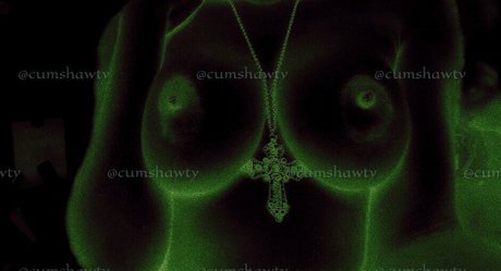 Cumshawty modèle érotique photo