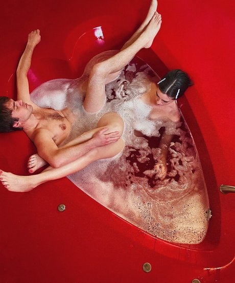 Margaret Bienert actrice pornographique des photos