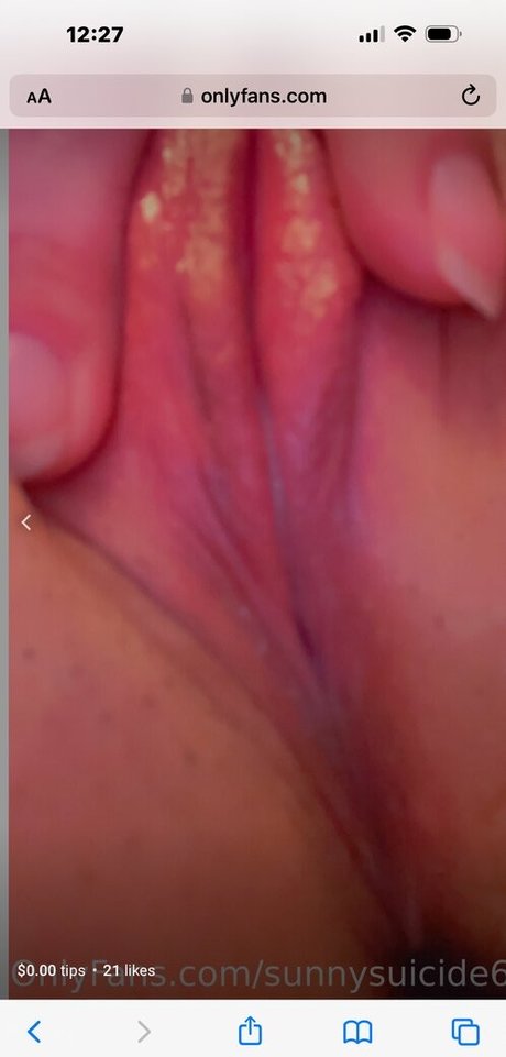 Sunnysuicide666 modèle xxx photos