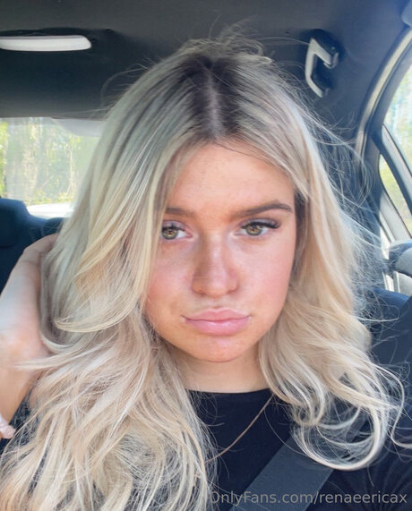 renaeericax modèle érotique galerie