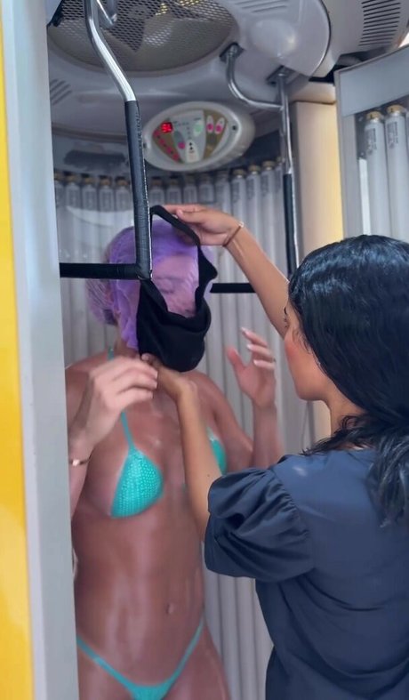 giclée mature uniquementfans nu parfait galeries