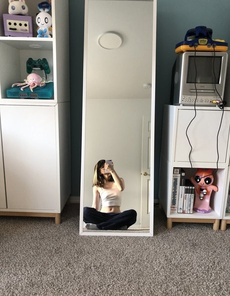 TamashiiHiroka art modèle images