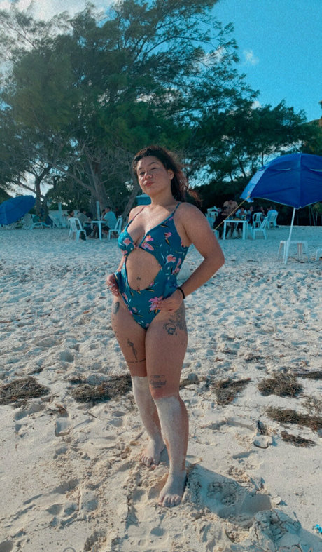 lideth99 étoile chaude des photos