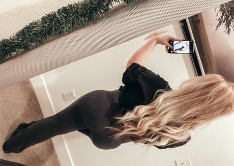 xoxobaiiiifree modèle hd collection