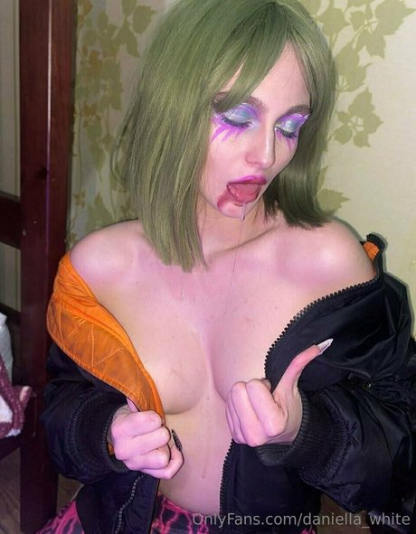 daniella white art modèle img