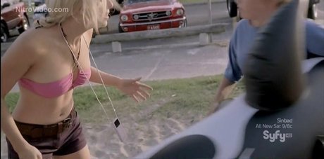 Chelan Simmons étoile sexy archive