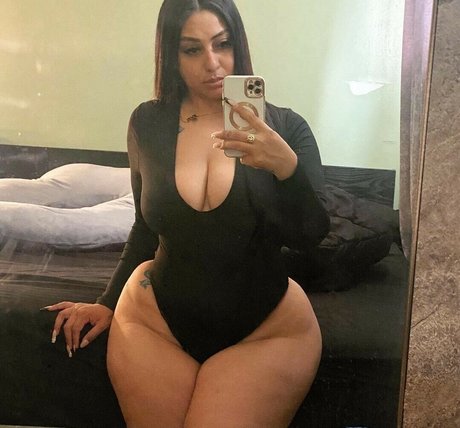 Belleeminx modèle xxx images