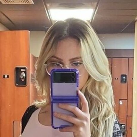 Onyxstax actrice de nus image