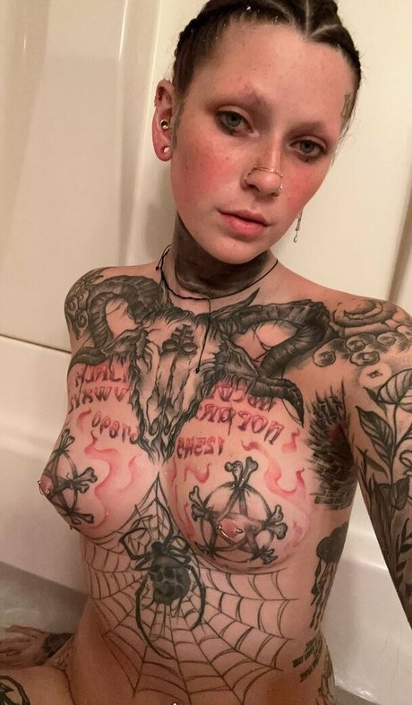 spider legs actrice adulte archive