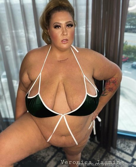 veronicajasmine mannequin photos