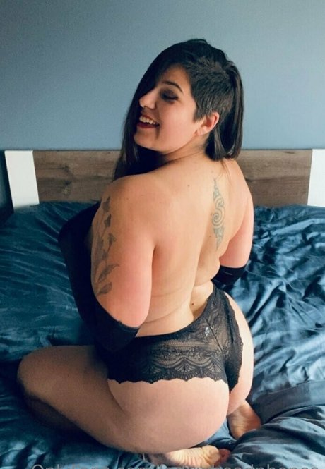 ladywheadphones actrice porno galeries