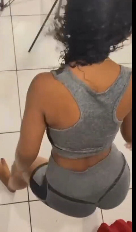 Jacqueline Sousa modèles nus collection