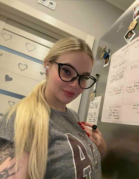 misss sandra vip art star du porno img