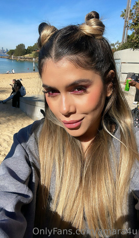 amara4u star du porno érotique galeries