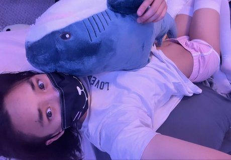 Izza Femboy jolie star du porno collection