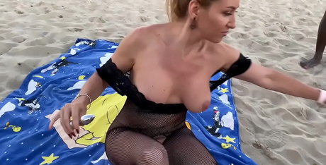 Elisa Dreams star du porno hd galerie