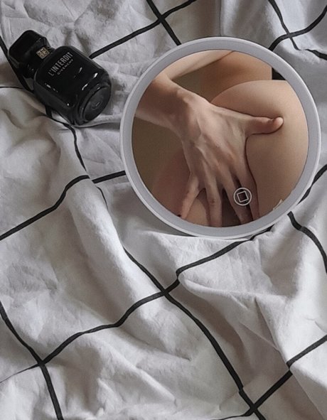 julsfuckwilton actrice nue images