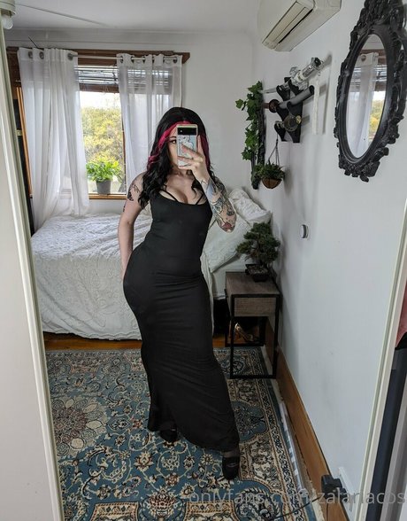 bbw gothique uniquementfans haut gratuit img