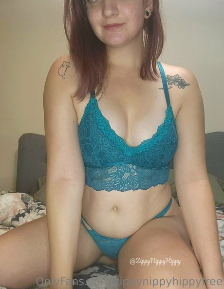 zippynippyhippyfree actrice adulte collection