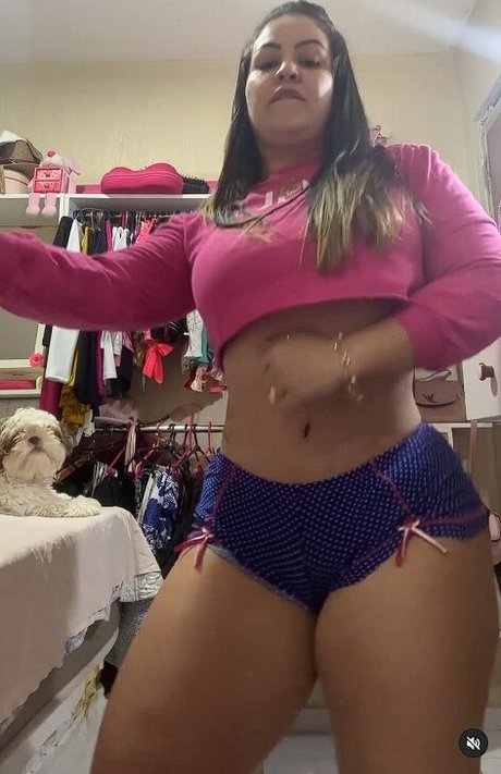 Deise Freitas beau modèle galerie