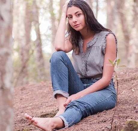 Manuela Velez actrice exclusive des photos