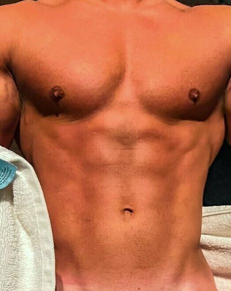 nategarner modèle chaud archive