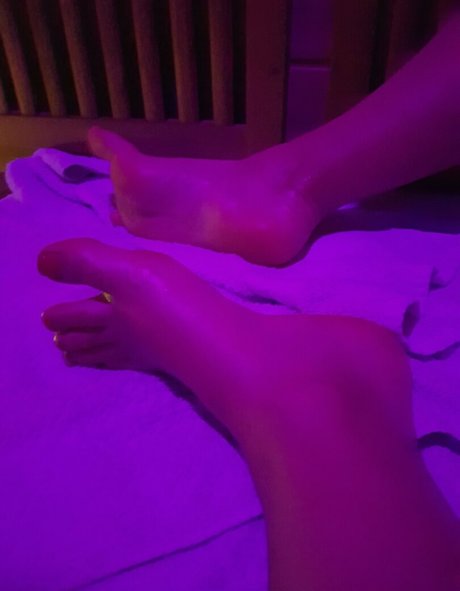 babylunafoot1 meilleur modèle des photos