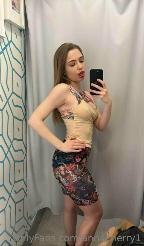 annacherry1 belle actrice galeries