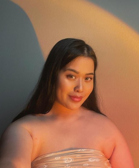 BellaBun Bo Bae étoile sexy photos