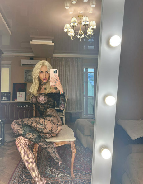 mia foxybae modèle de sexe photos