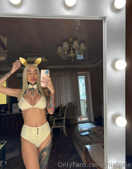 mia foxybae star du porno chaude image