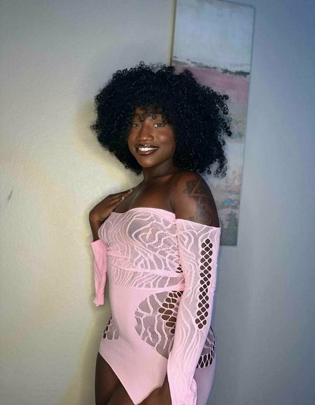 vieille milf onlyfans gratuit de haute qualité des photos